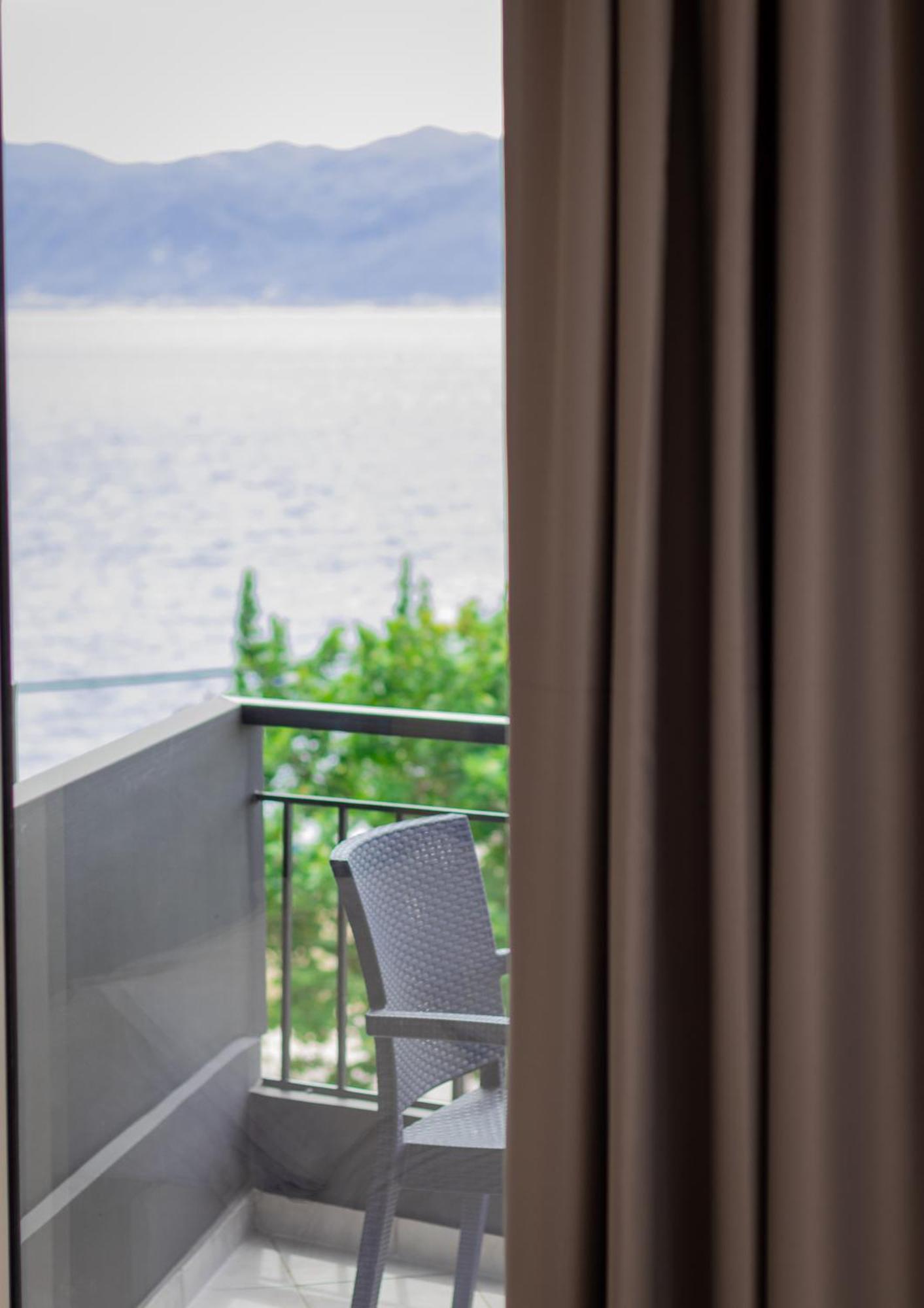 Flisvos Hotel Nafpaktos Esterno foto