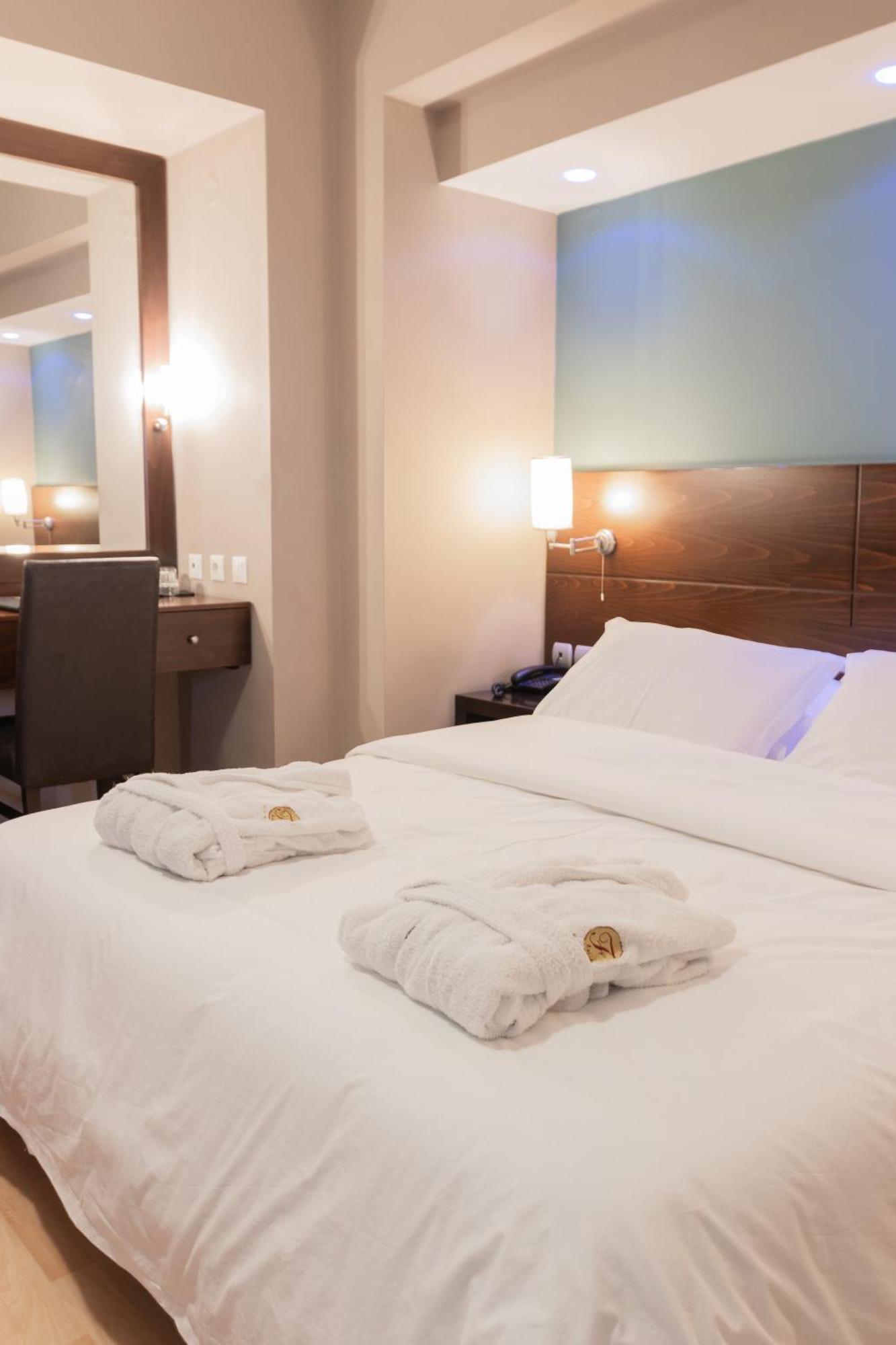 Flisvos Hotel Nafpaktos Esterno foto